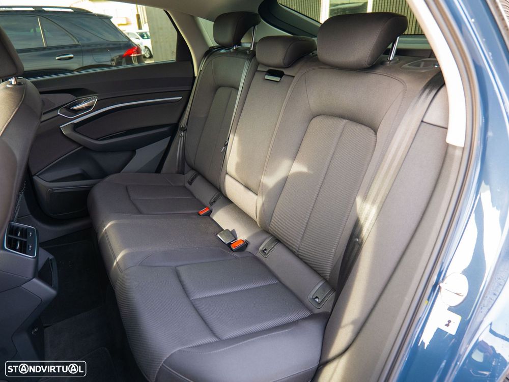 Audi Q8 e-Tron Sportback 55 quattro Advanced - 25