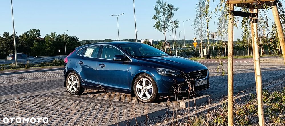 Volvo V40 D4 Ocean Race - 9