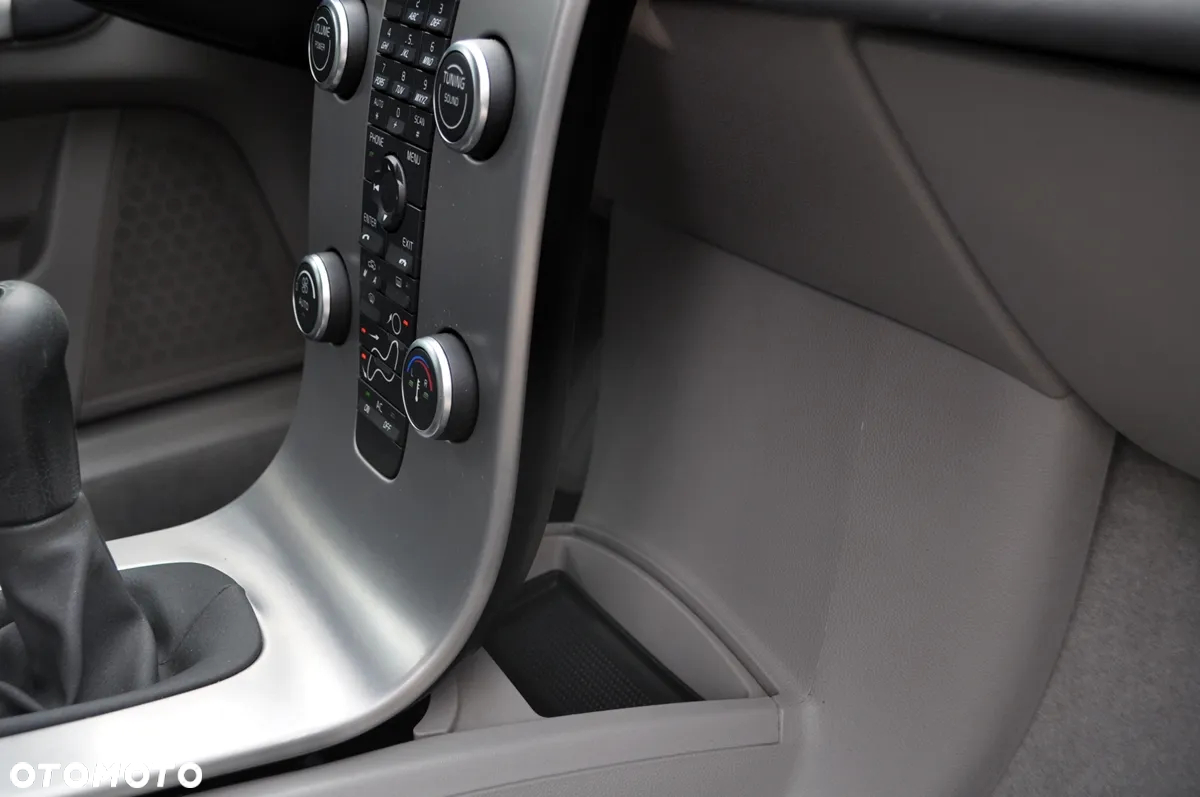 Volvo V50 1.6D DRIVe Kinetic - 28