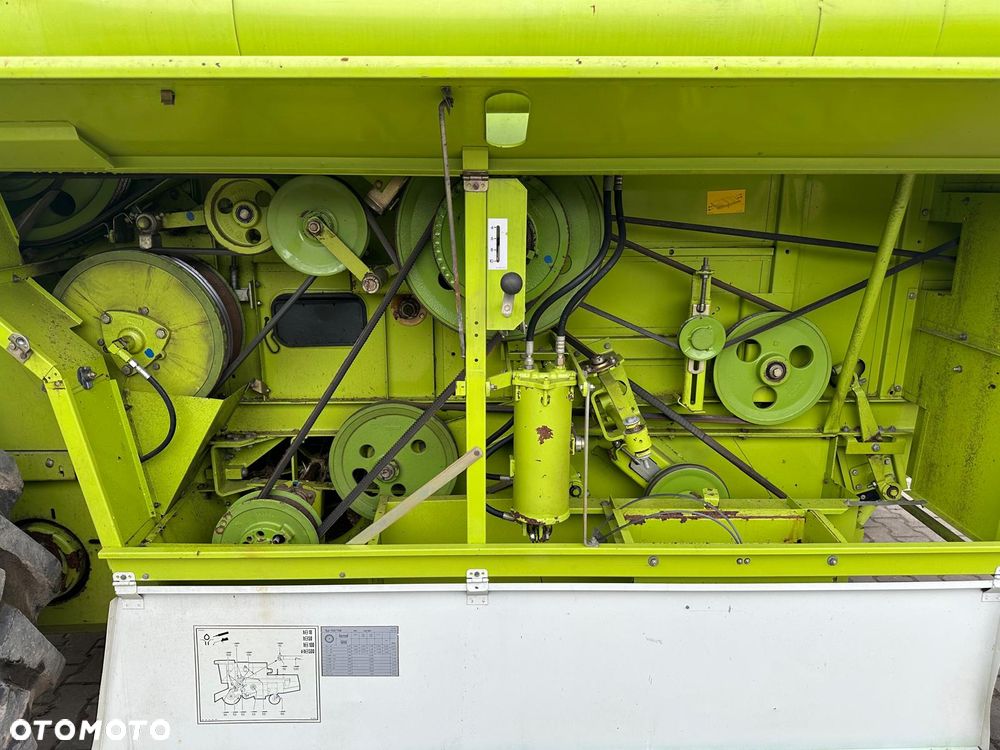 Claas Dominator - 10