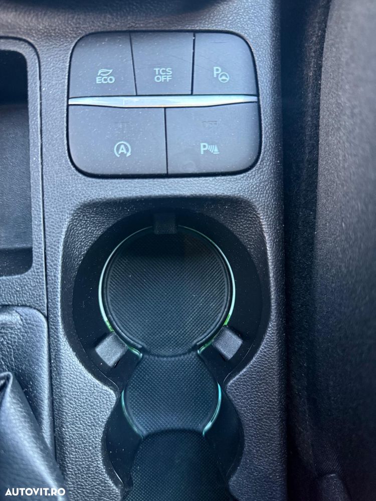 Ford Fiesta 1.0 EcoBoost S&S TITANIUM X - 8