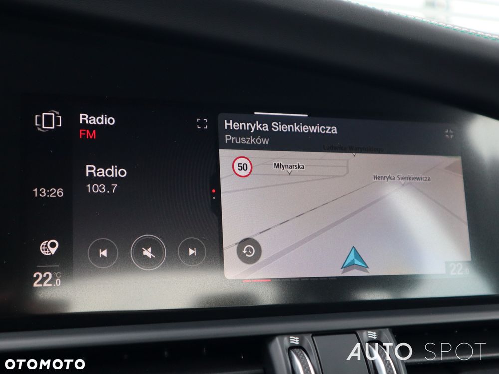Alfa Romeo Giulia 2.9 Bi Turbo V6 Quadrifoglio - 30