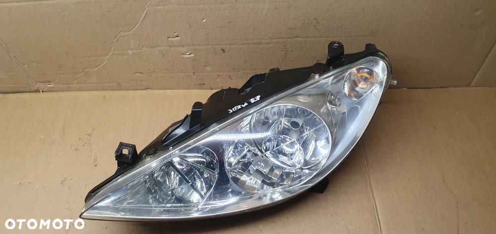 Lampa lewy przód przednia lewa Peugeot 307 9634369180 - 2