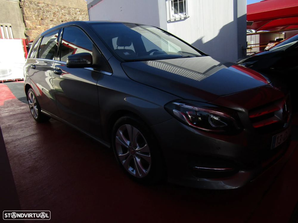Mercedes-Benz B 200 CDi Style - 22