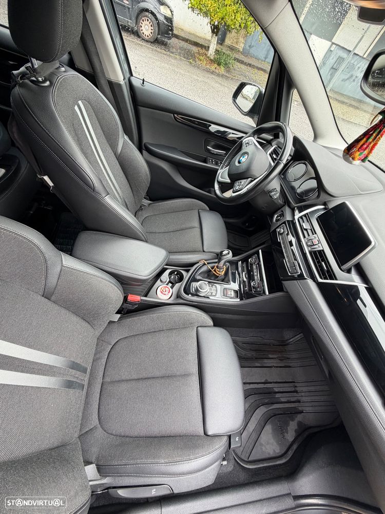 BMW 216 Gran Tourer d Line Sport - 7
