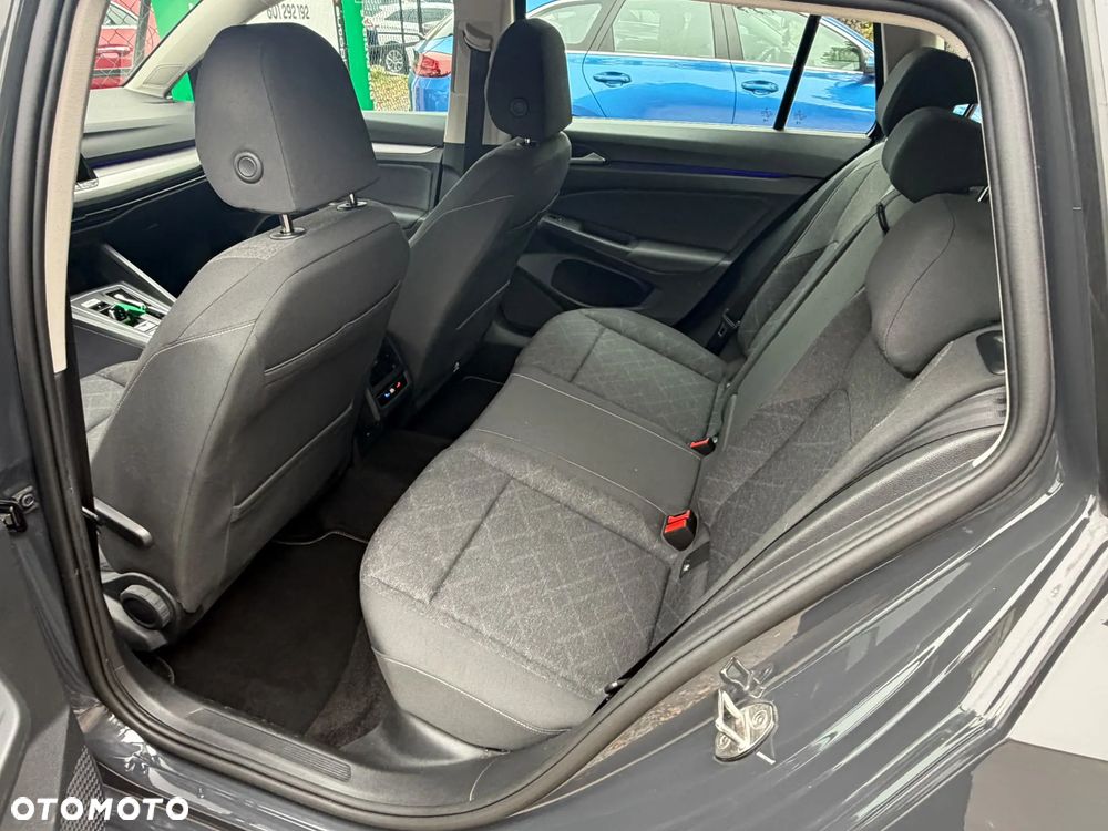 Volkswagen Golf 2.0 TDI SCR DSG Life - 23