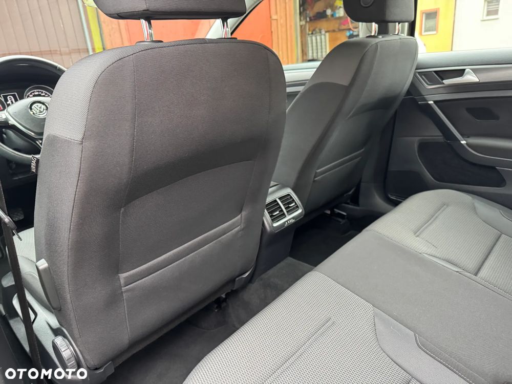 Volkswagen Golf 1.4 TSI (BlueMotion Technology) Comfortline - 32
