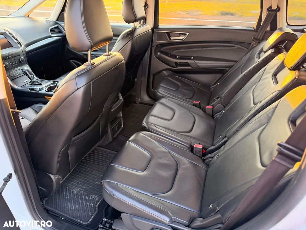 Ford S-Max 2.0 TDCi Powershift ST-Line - 14