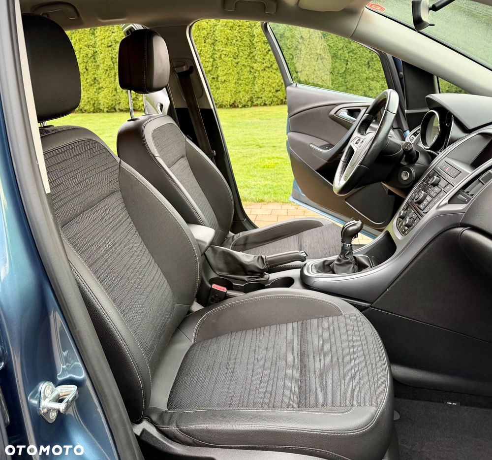 Opel Astra 1.6 Style - 37