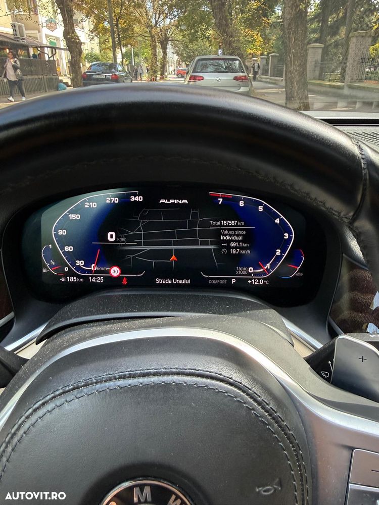 BMW Seria 7 740Li xDrive - 8