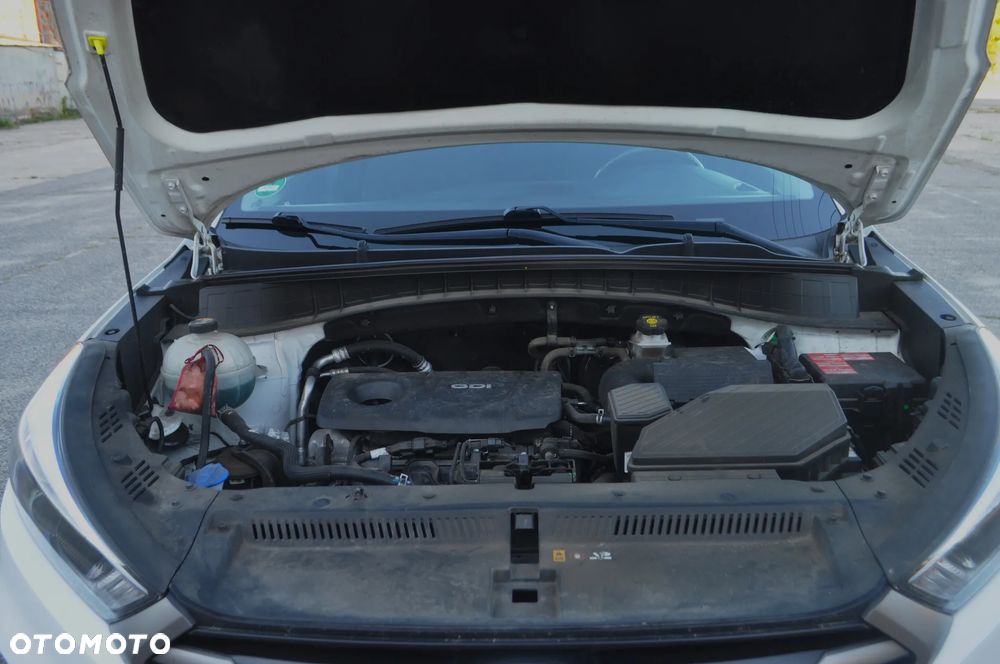 Hyundai Tucson blue 1.6 GDi 2WD Navi - 32