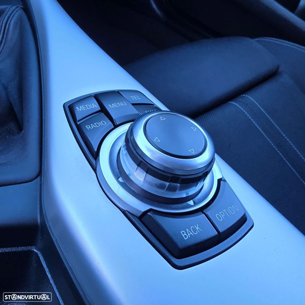 BMW 116 d Line Sport - 27