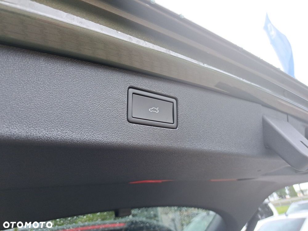 Volkswagen Tiguan - 24