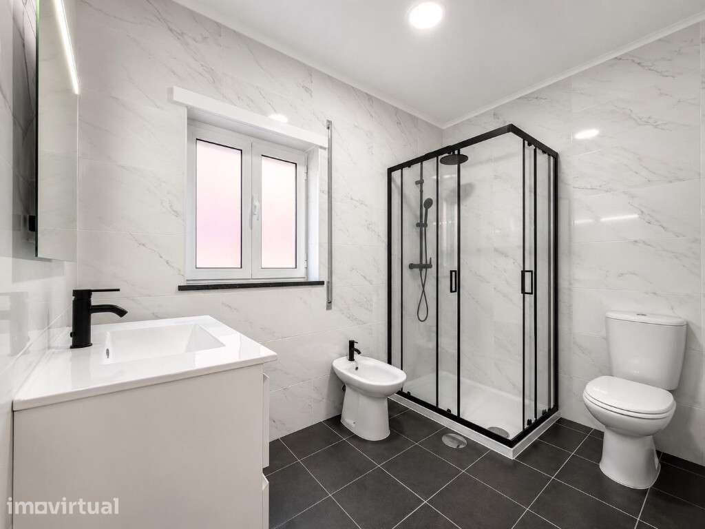Apartamento T2 com aparcamento em zona da Adémia, Coimbra - Grande imagem: 5/7