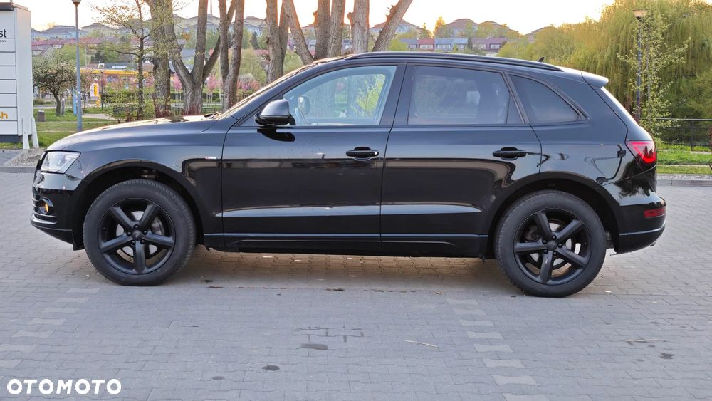 Audi Q5 2.0 TDI Quattro S tronic sport - 2