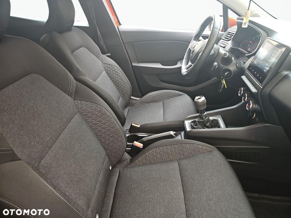 Renault Clio - 16