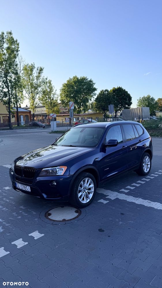 BMW X3 28i xDrive - 2