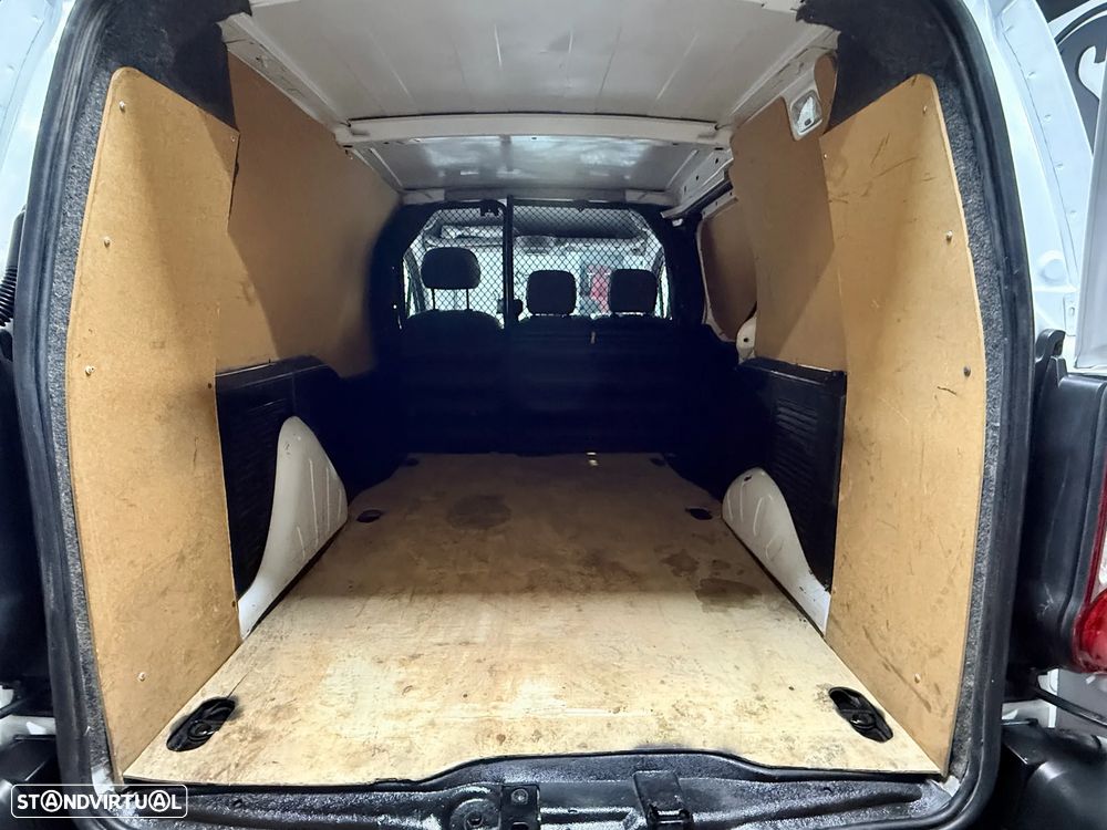 Citroën BERLINGO 1.6 HDI LONGA - 11