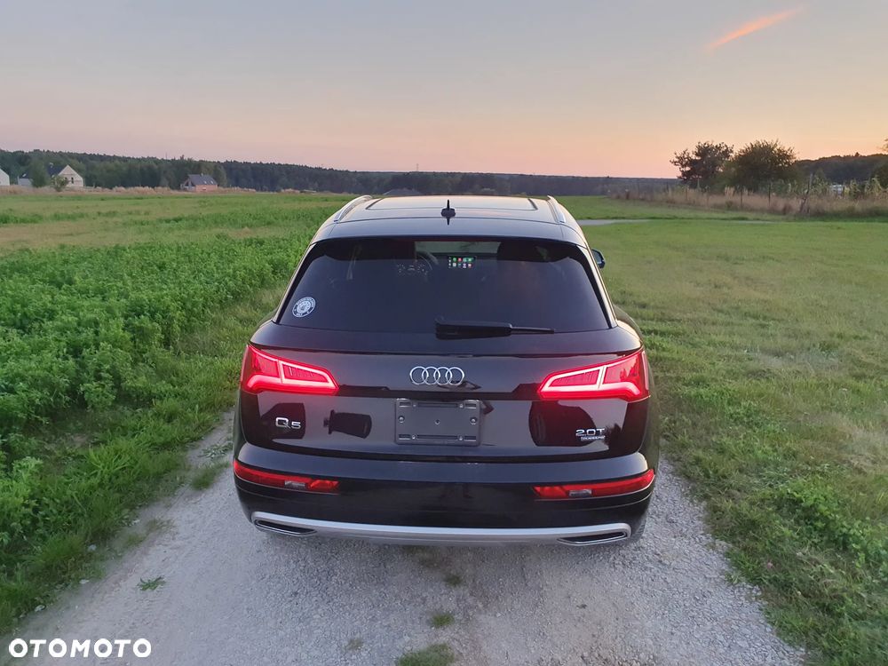 Audi Q5 2.0 TFSI quattro S tronic design - 5