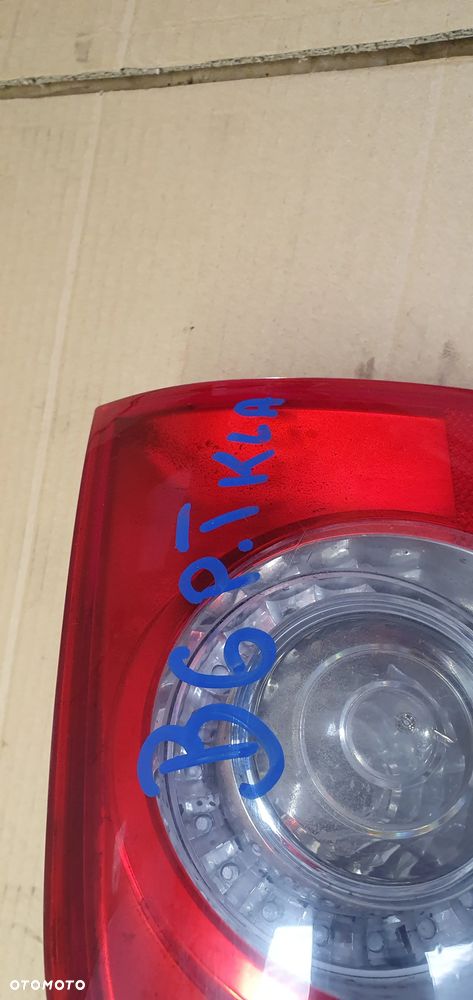 Lampa prawy tył tylna prawy w klapę VW Passat B6 Kombi 3C9945094 - 7