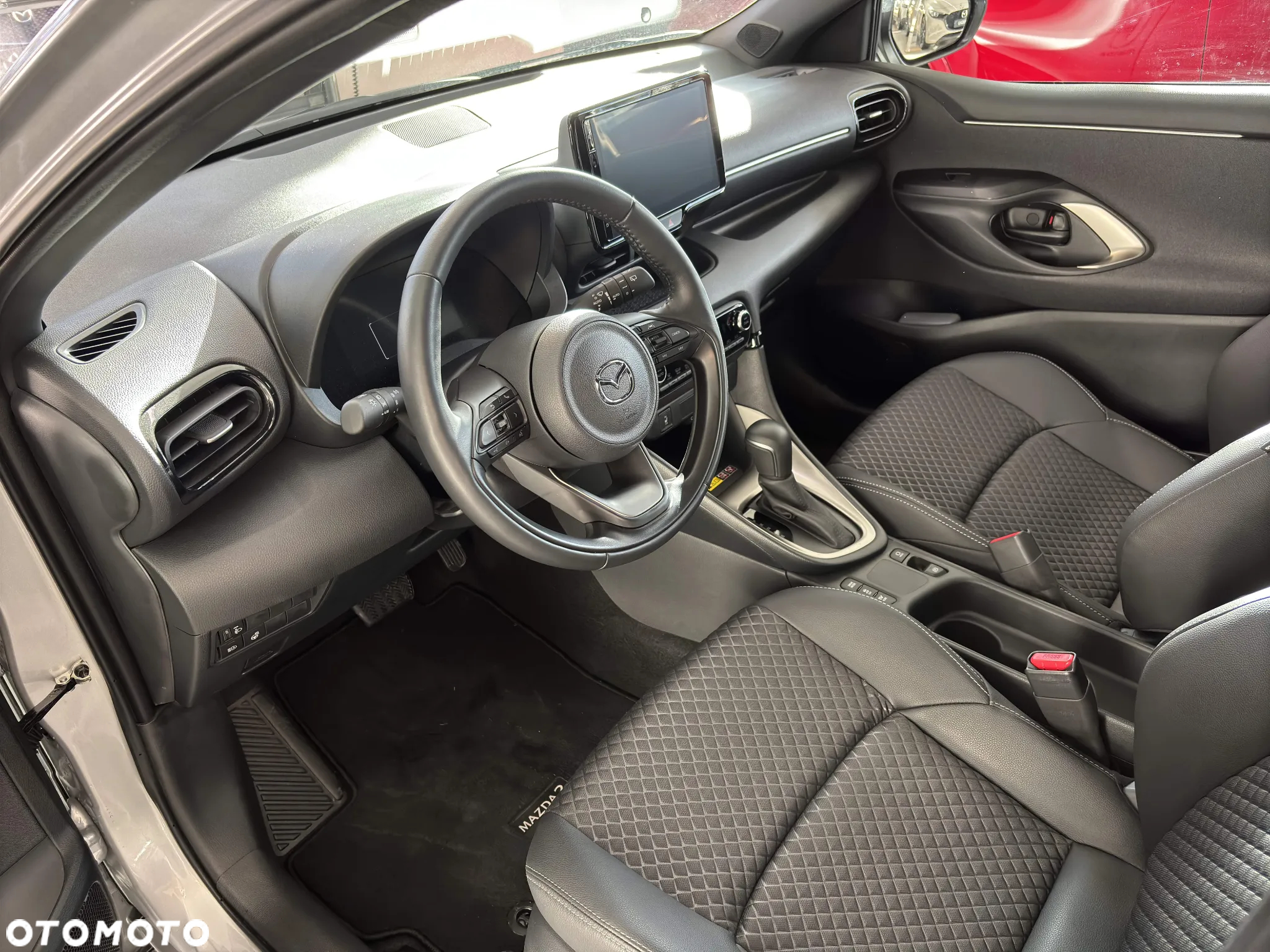Mazda 2 - 6