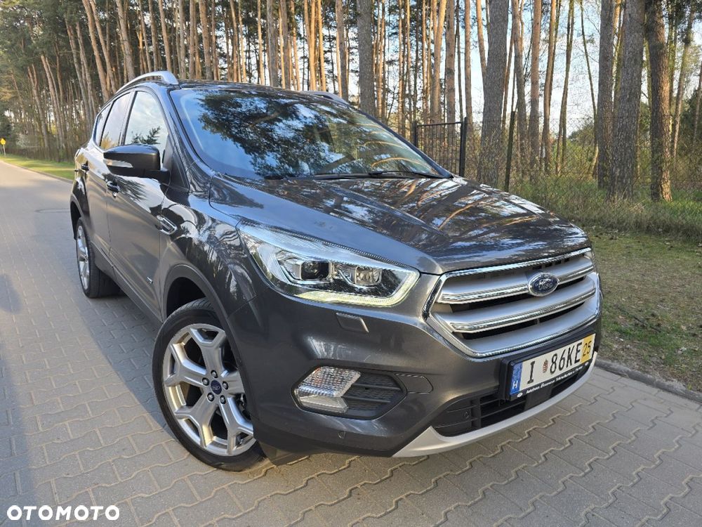 Ford Kuga - 2