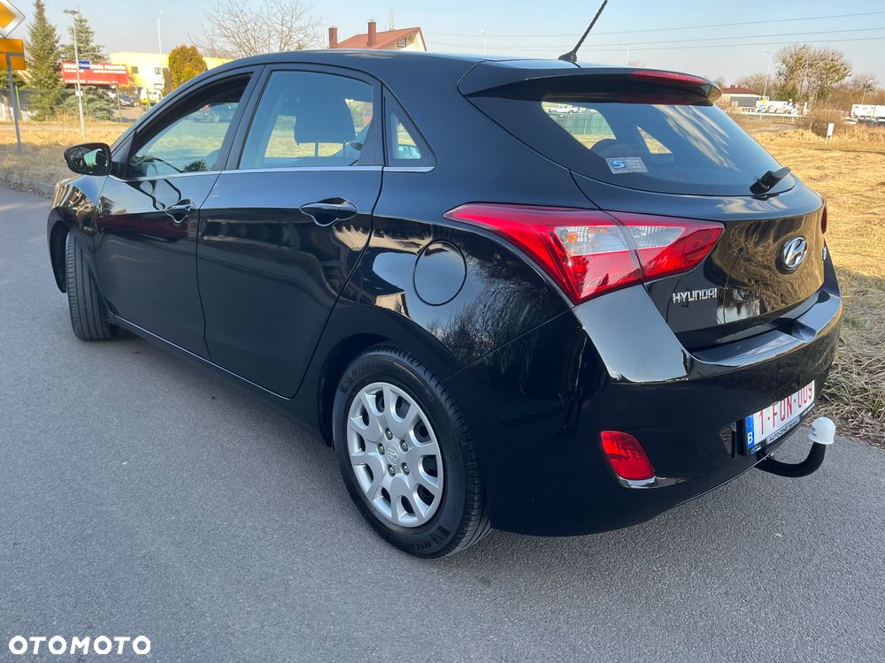 Hyundai i30 1.4 Advantage - 11