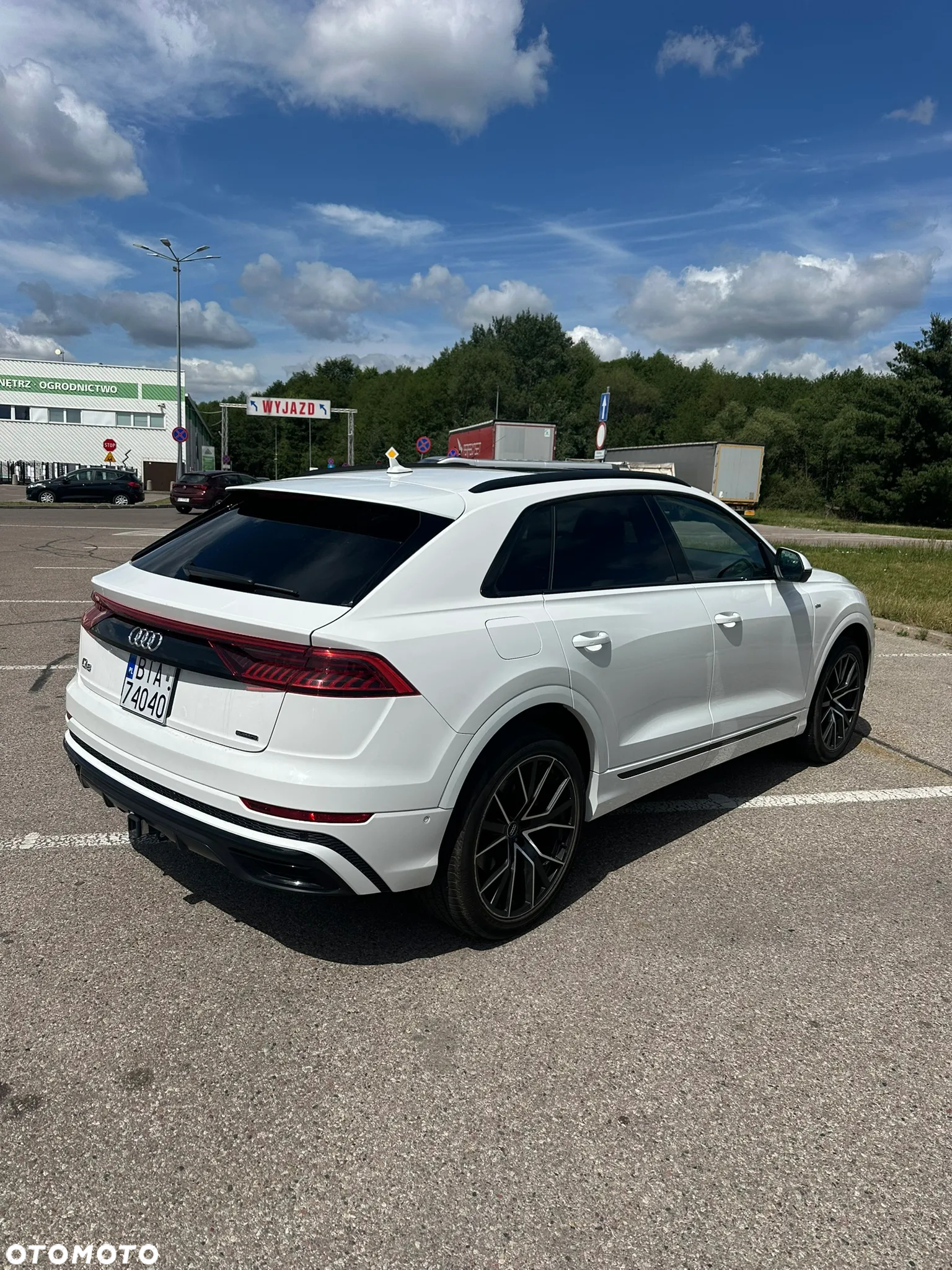 Audi Q8 55 TFSI quattro tiptronic - 7