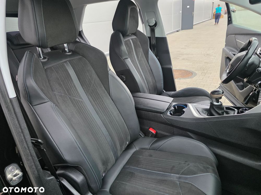 Peugeot 3008 PureTech 130 Stop & Start Crossway - 24