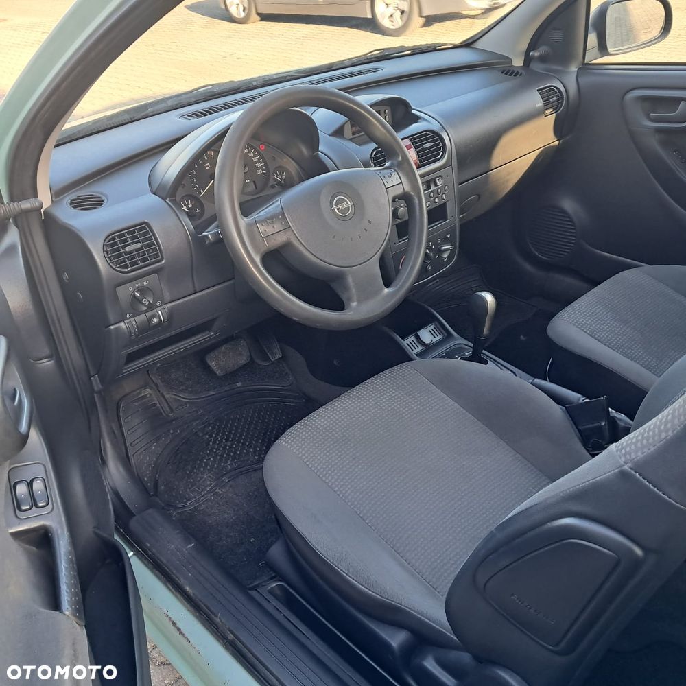 Opel Corsa - 10