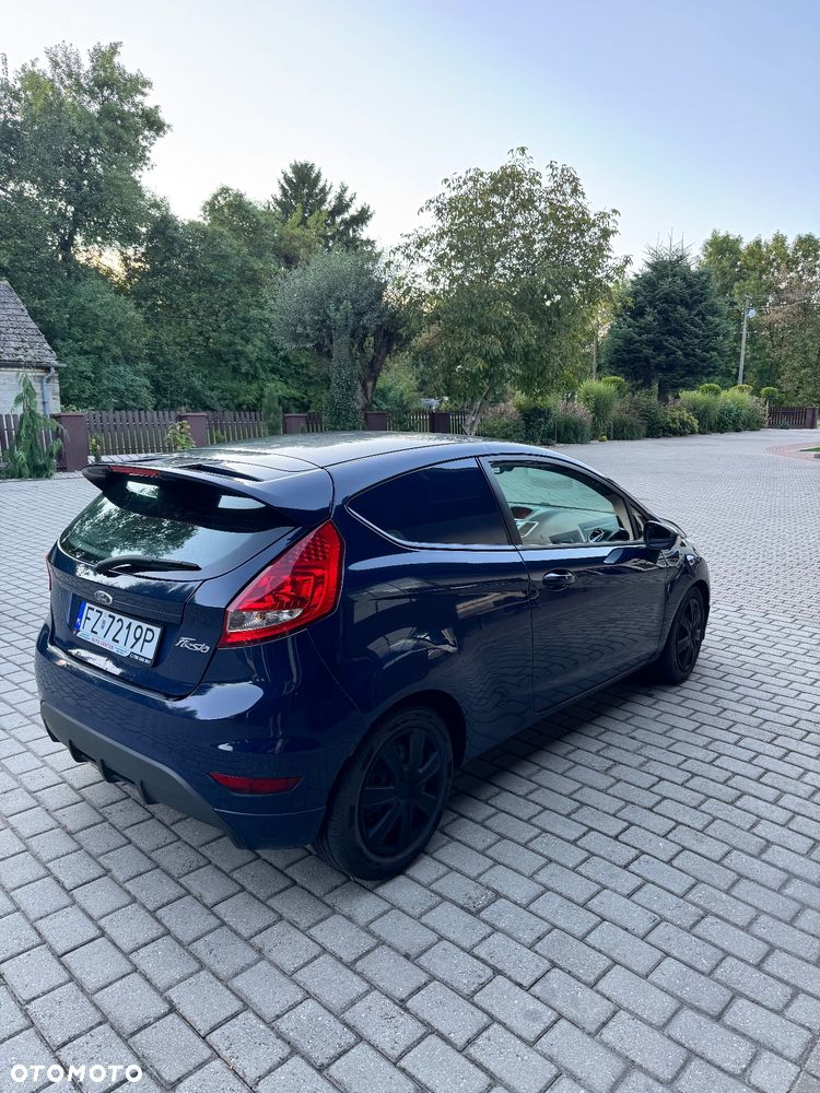 Ford Fiesta - 4