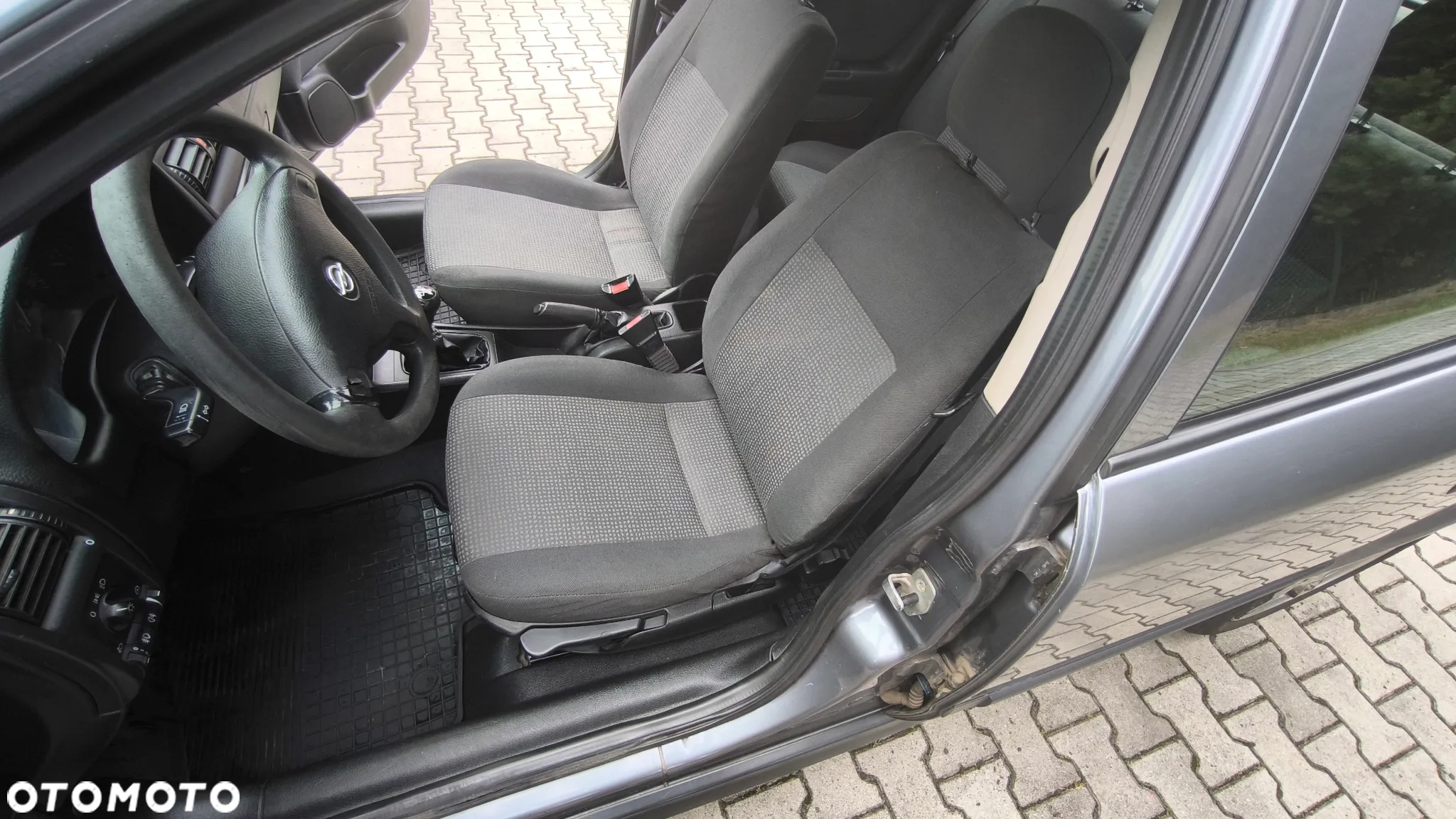 Opel Astra II 1.7 CDTI - 9