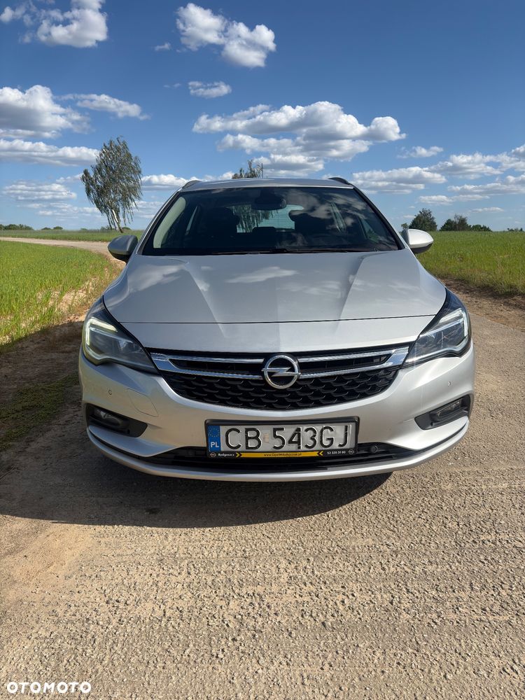 Opel Astra 1.6 CDTI Cosmo - 40