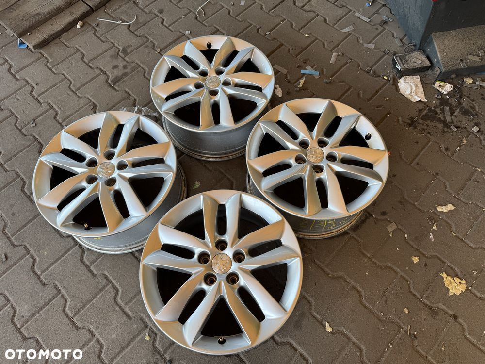 Felgi aluminiowe oryginał Peugeot 5x108 7x17 et46 Citroen Opel DS