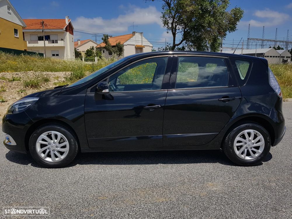 Renault Scénic 1.5 dCi Exclusive SS - 6