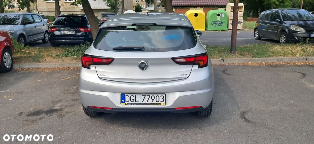 Opel Astra 1.6 CDTI Enjoy - 4