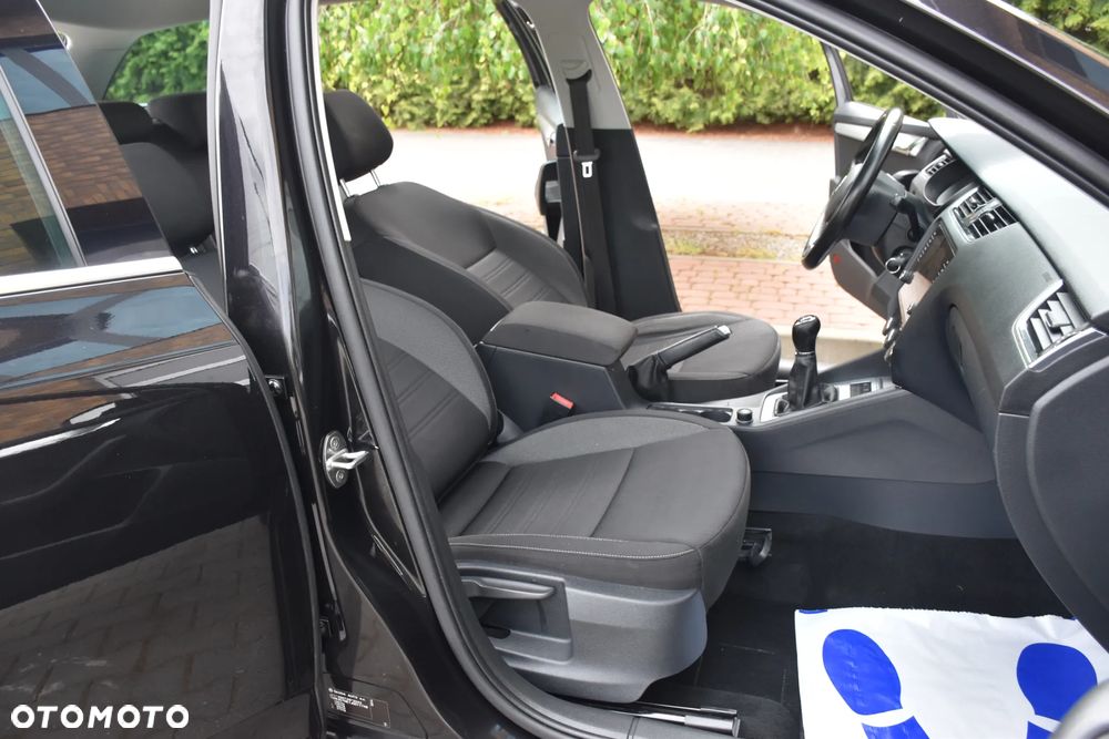 Skoda Octavia 1.6 TDI Sport Edition - 11