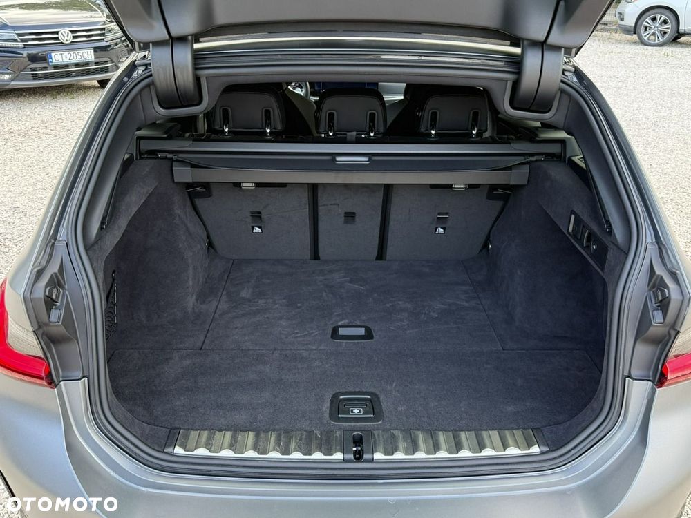 BMW Seria 3 - 22