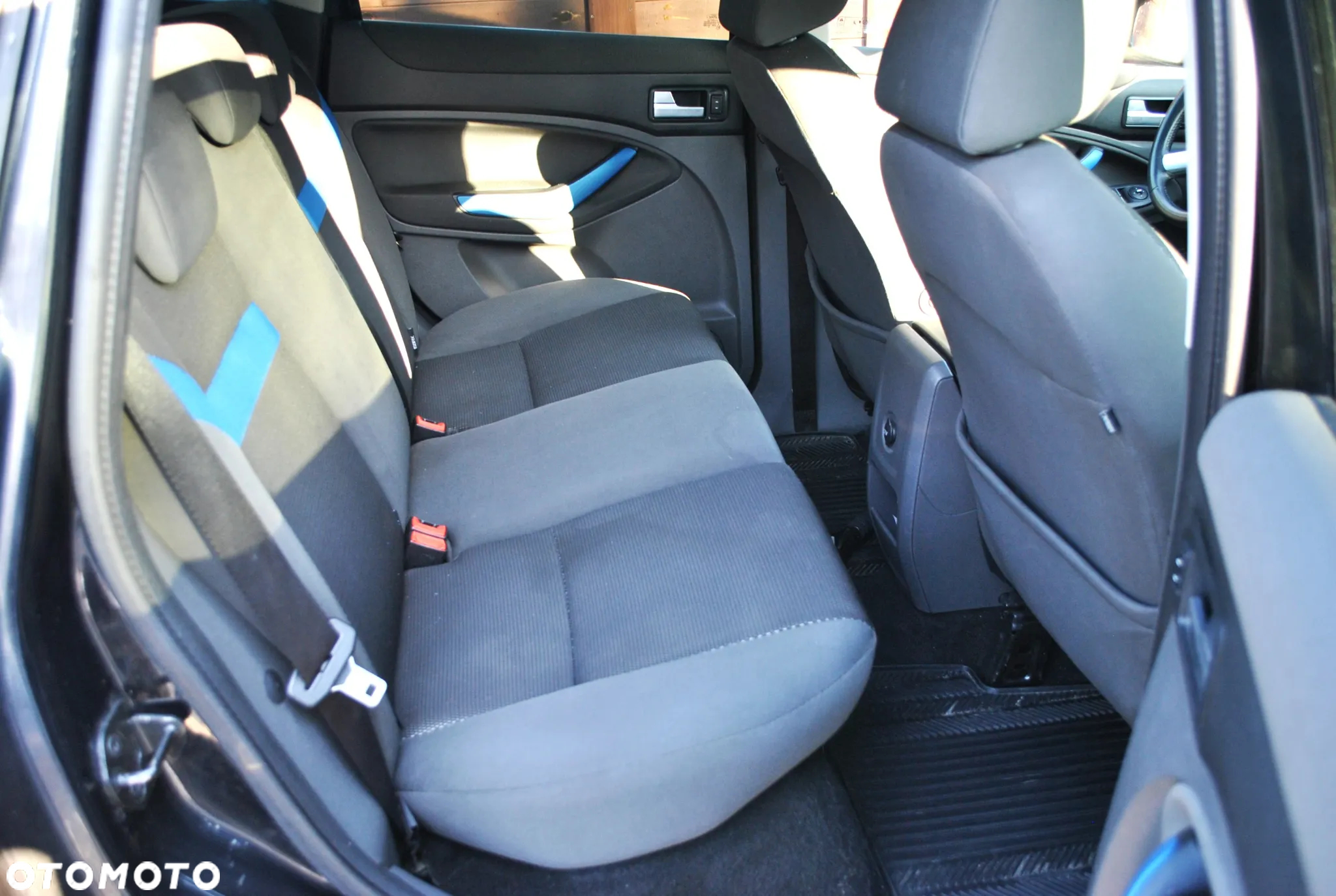 Ford Kuga 2.0 TDCi Titanium - 14