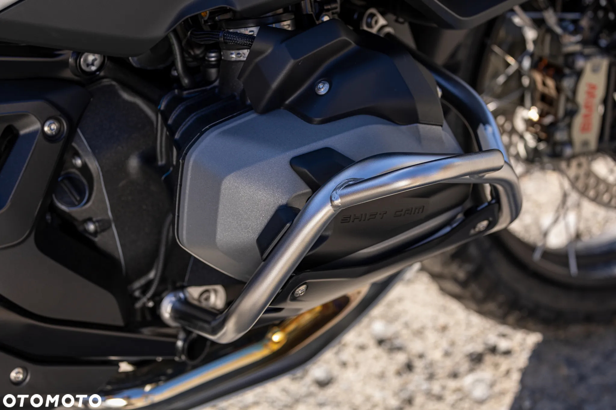 BMW R - 6