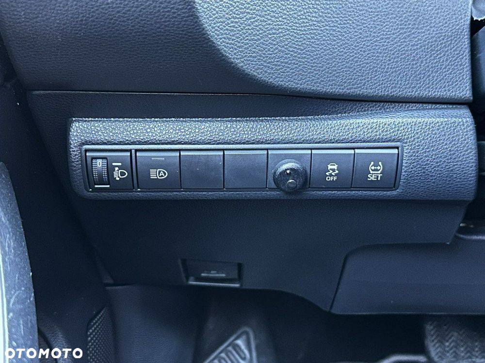 Toyota Corolla - 29
