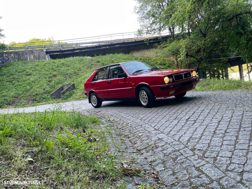 Lancia Delta 1.6 HF Turbo - 40