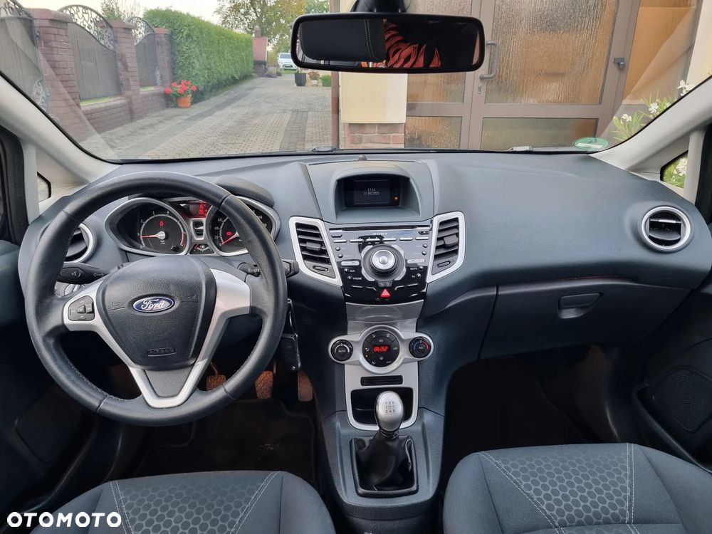 Ford Fiesta 1.25 Gold X EU5 - 19