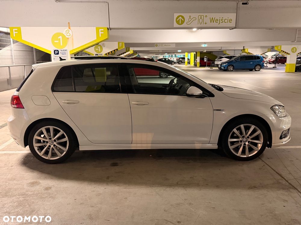 Volkswagen Golf - 11