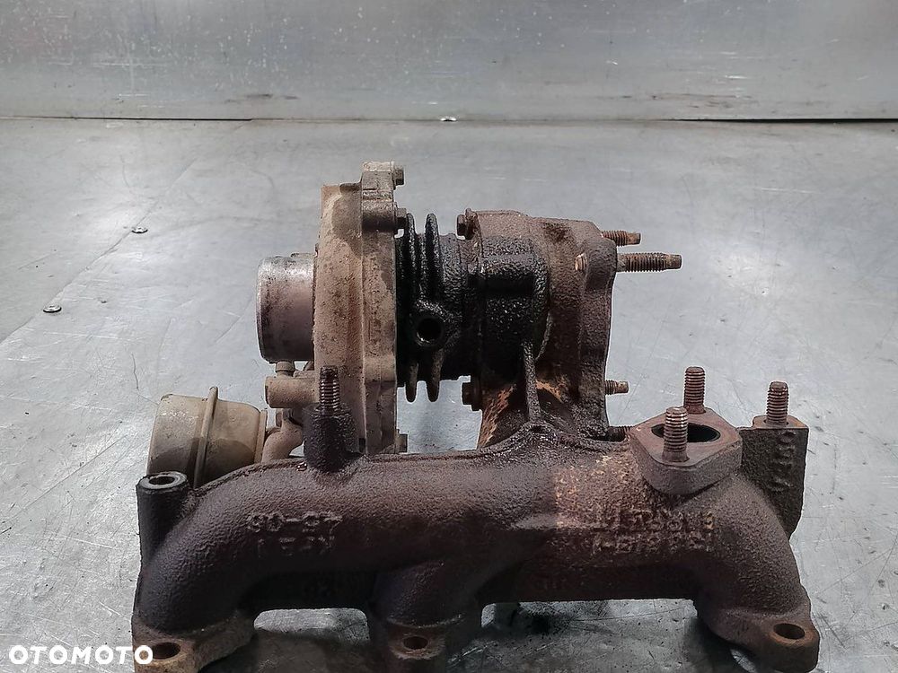 TURBINA Z KOLEKTOREM SKODA FABIA II 04525301AL 1.4 TDI - 7