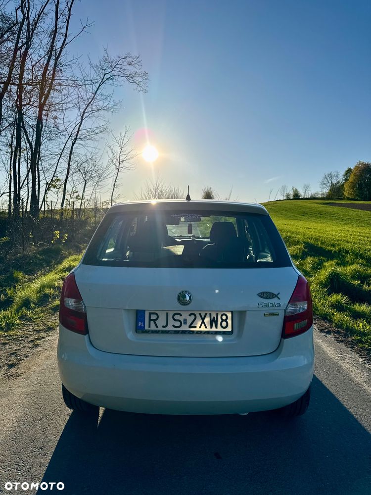 Skoda Fabia 1.6 TDI DPF Ambition - 5