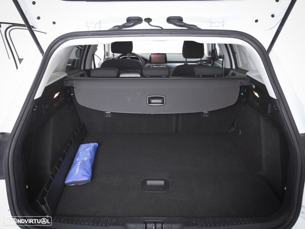 Ford Focus SW 1.5 TDCi EcoBlue Active Aut. — fotografia 6