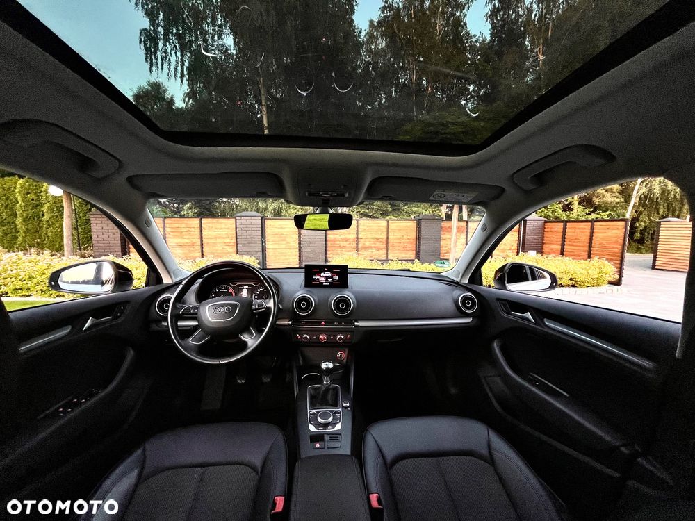 Audi A3 Sportback 2.0 TDI (clean diesel) S line Sportpaket - 4