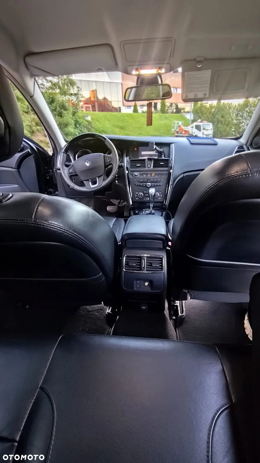Renault Latitude 2.0 dCi Initiale - 14