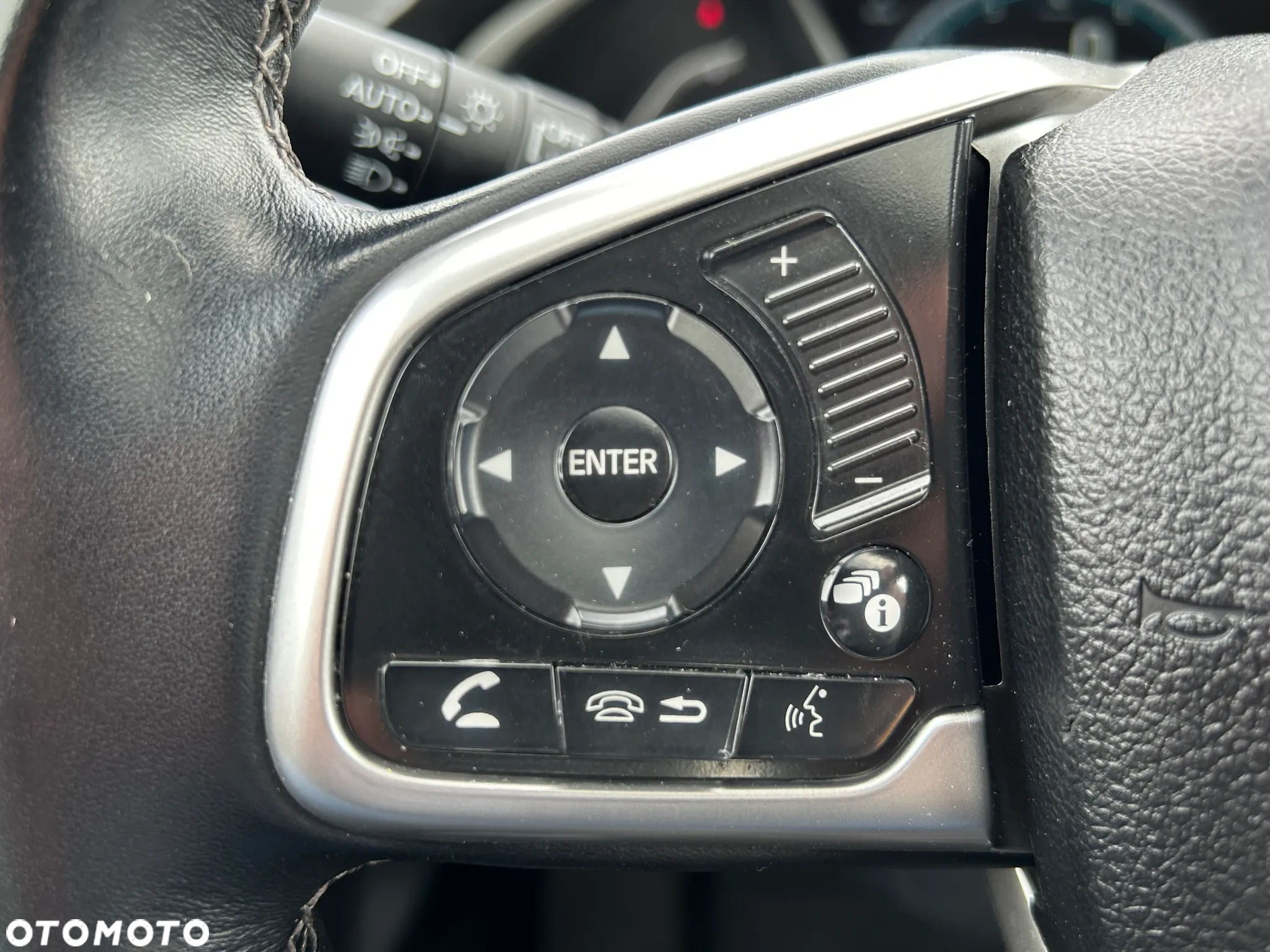 Honda Civic 1.5 i-VTEC Turbo Executive - 17